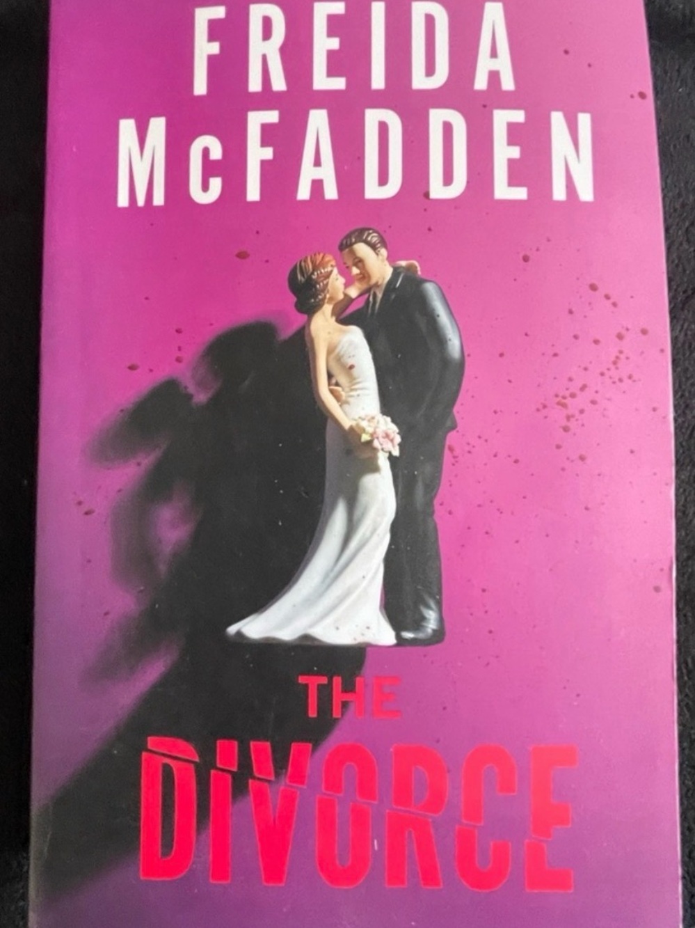 The Divirce by Frieda McFadden - Picture 1 of 2